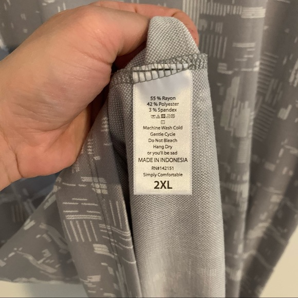 NWT LuLaRoe Julia Dress (2XL) pattern - Picture 5 of 6